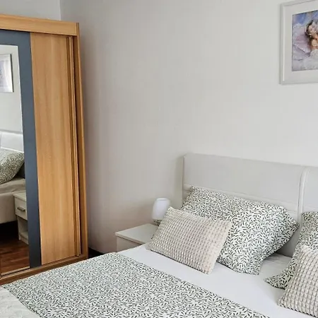 Laguna 08, 08a شقة *