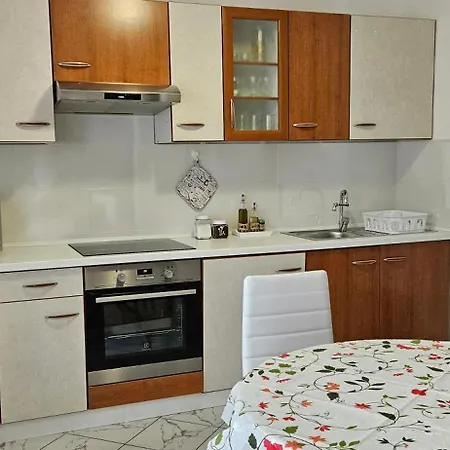 Apartment Laguna 08, 08a Izola
