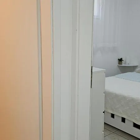 Laguna 08, 08a Апартаменты