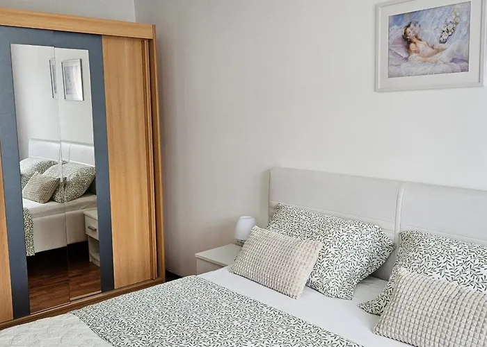 Laguna 08, 08a 아파트 *