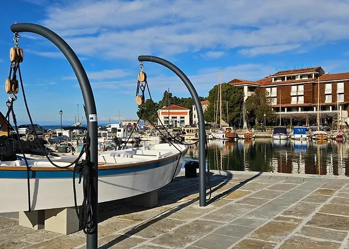 Laguna 08, 08a 아파트