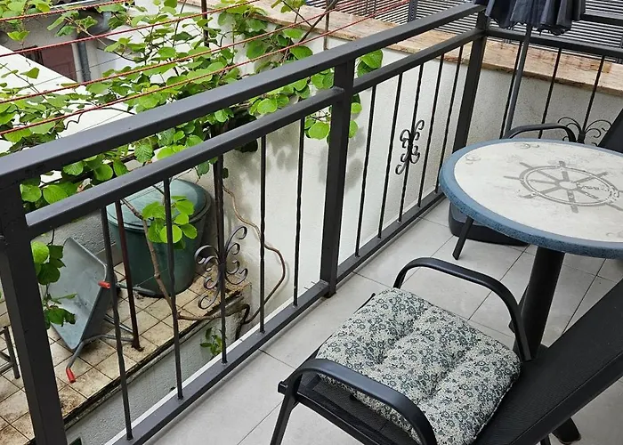 아파트 Laguna 08, 08a *