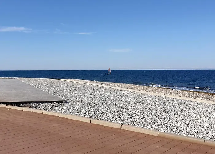 Laguna 08, 08a 이졸라